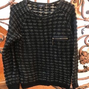 G&L black and gold sweater
